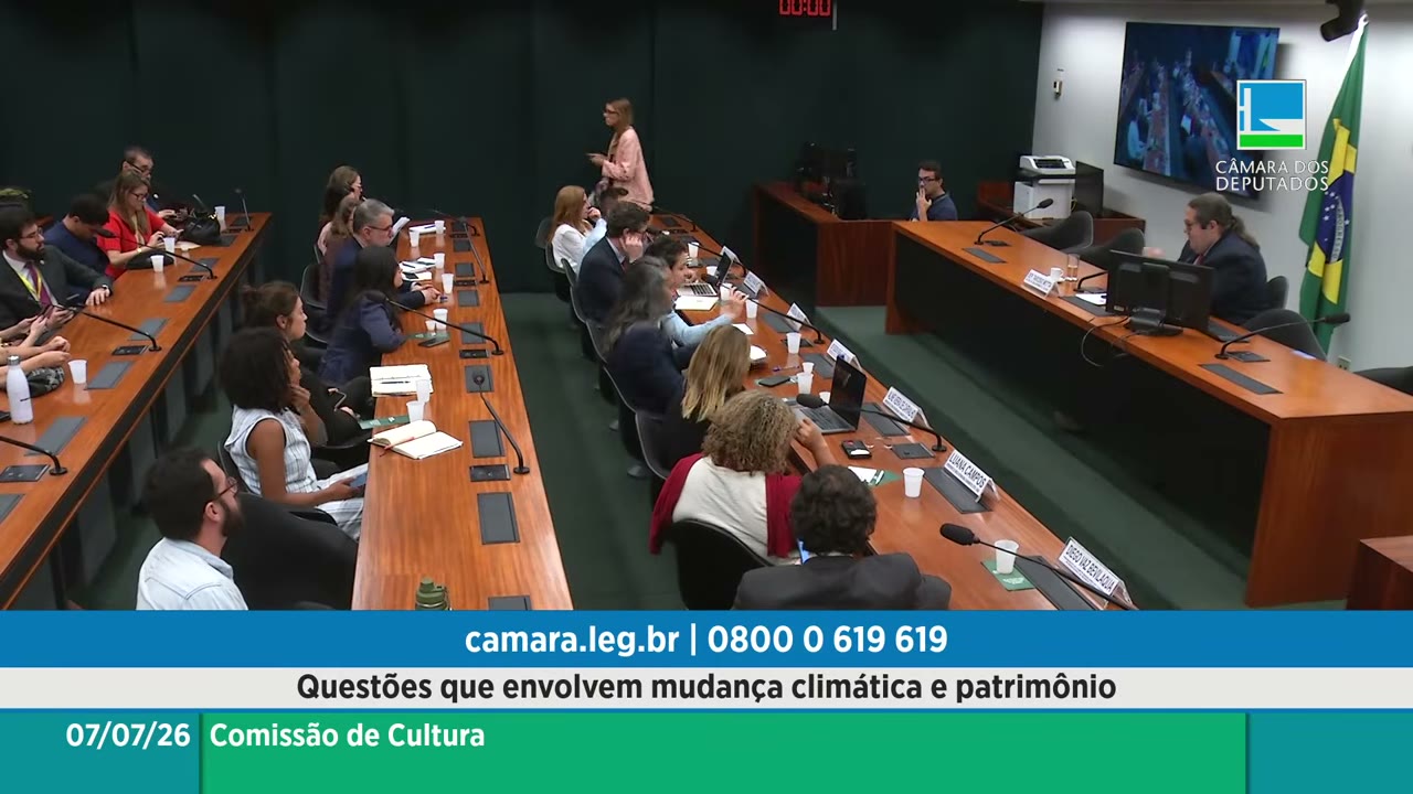Vídeo do evento em 1:37:44