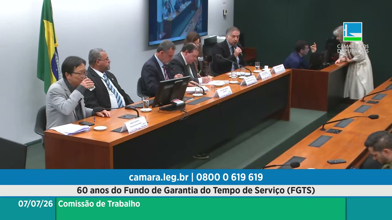 Vídeo do evento em 54:00