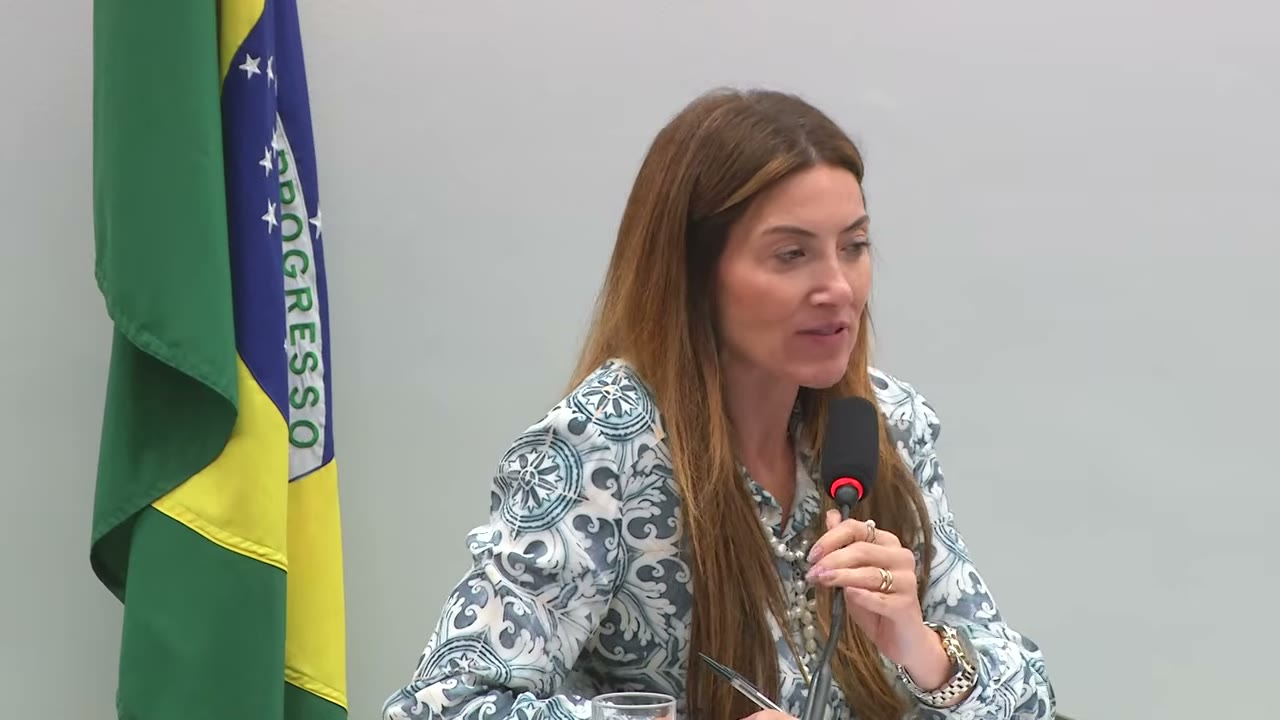 Vídeo do evento em 1:35:55