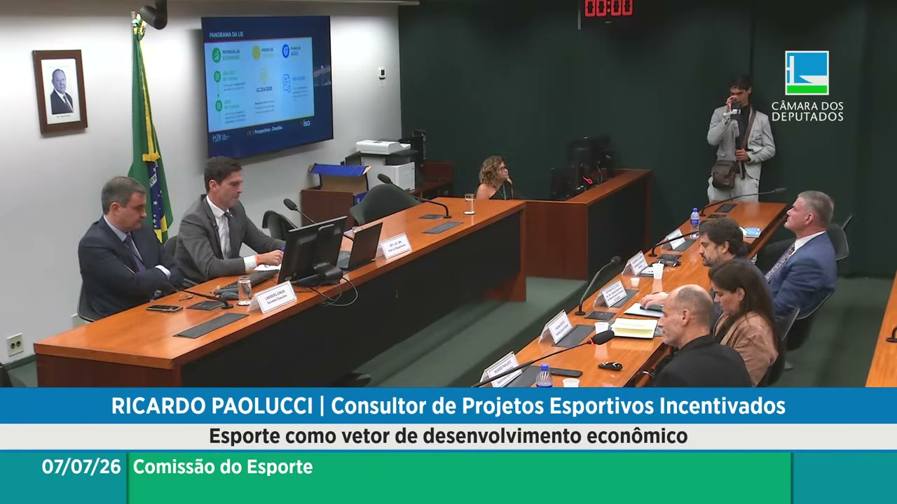 Vídeo do evento em 1:18:18