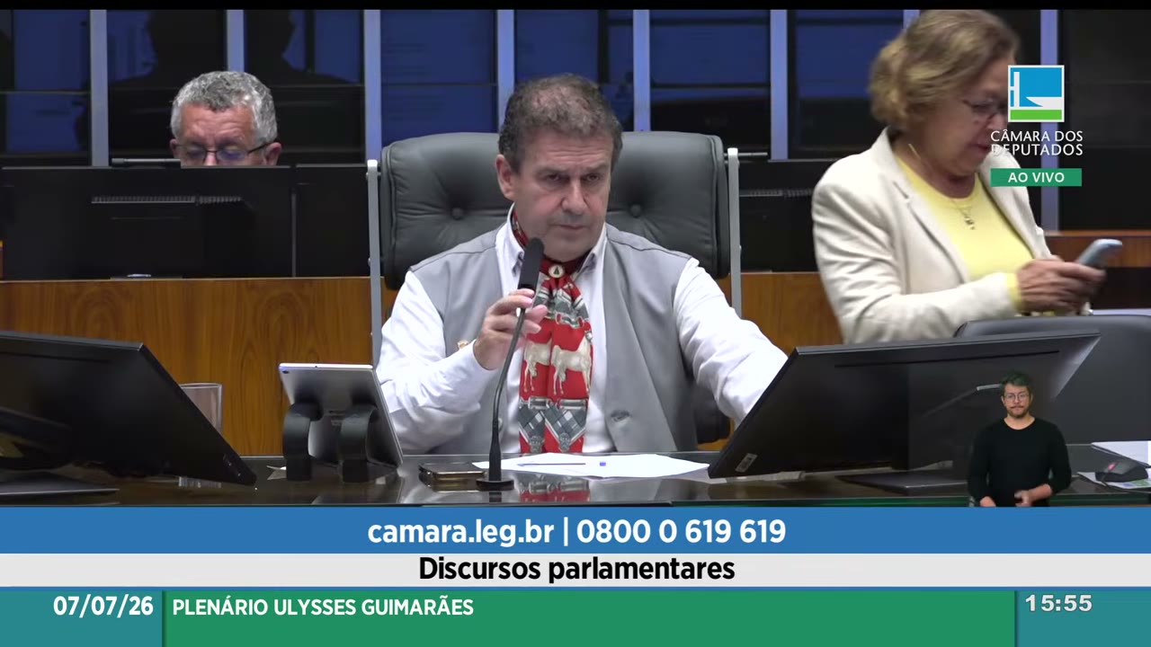 Vídeo do evento em 1:37:51