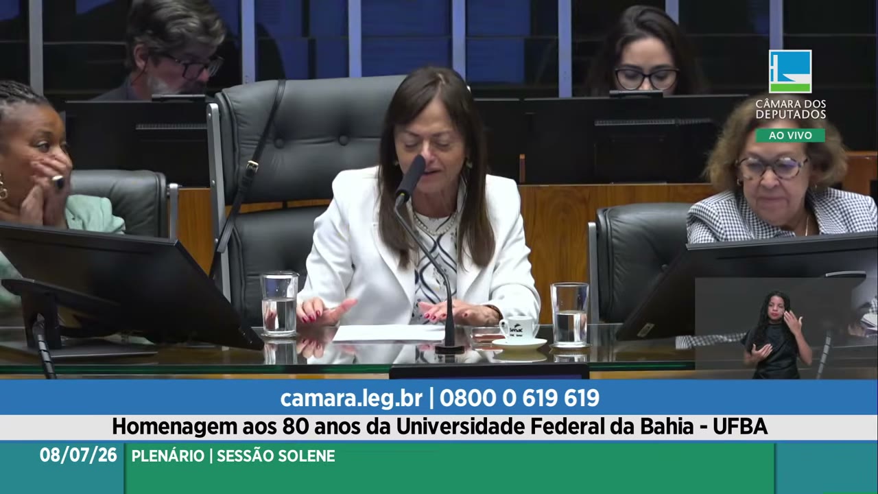 Vídeo do evento em 1:11:39