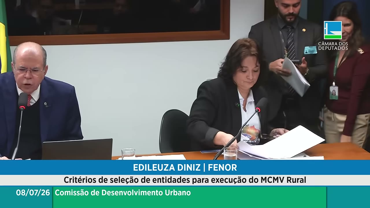 Vídeo do evento em 1:19:24