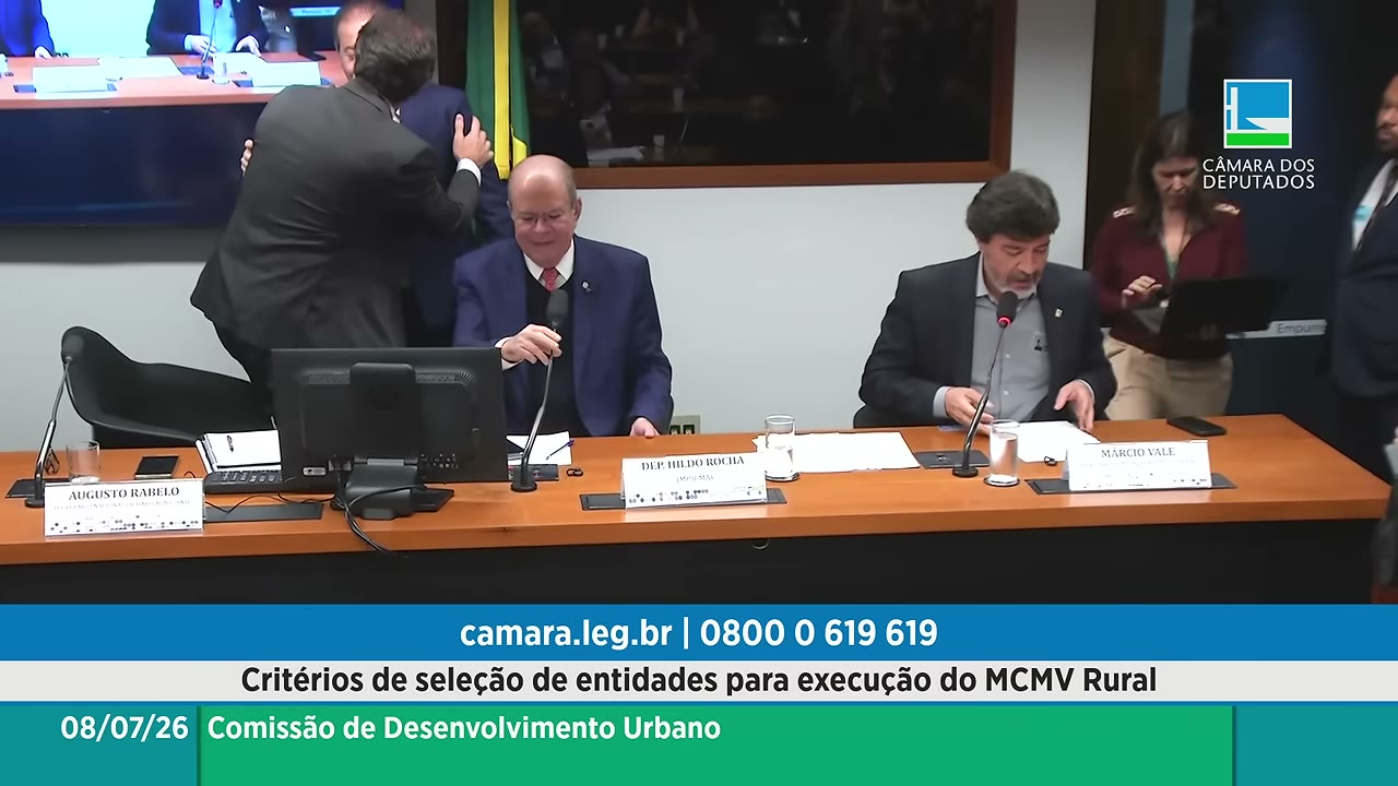 Vídeo do evento em 1:20:36