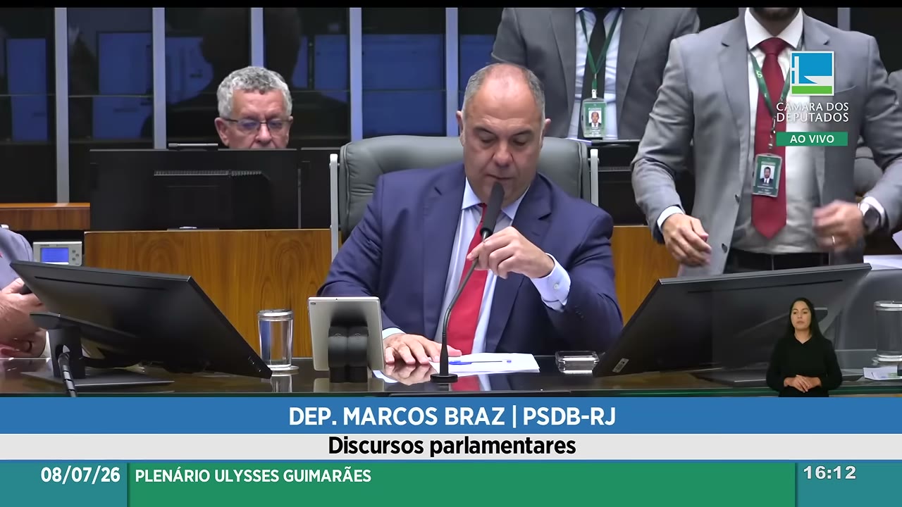 Vídeo do evento em 1:57:37