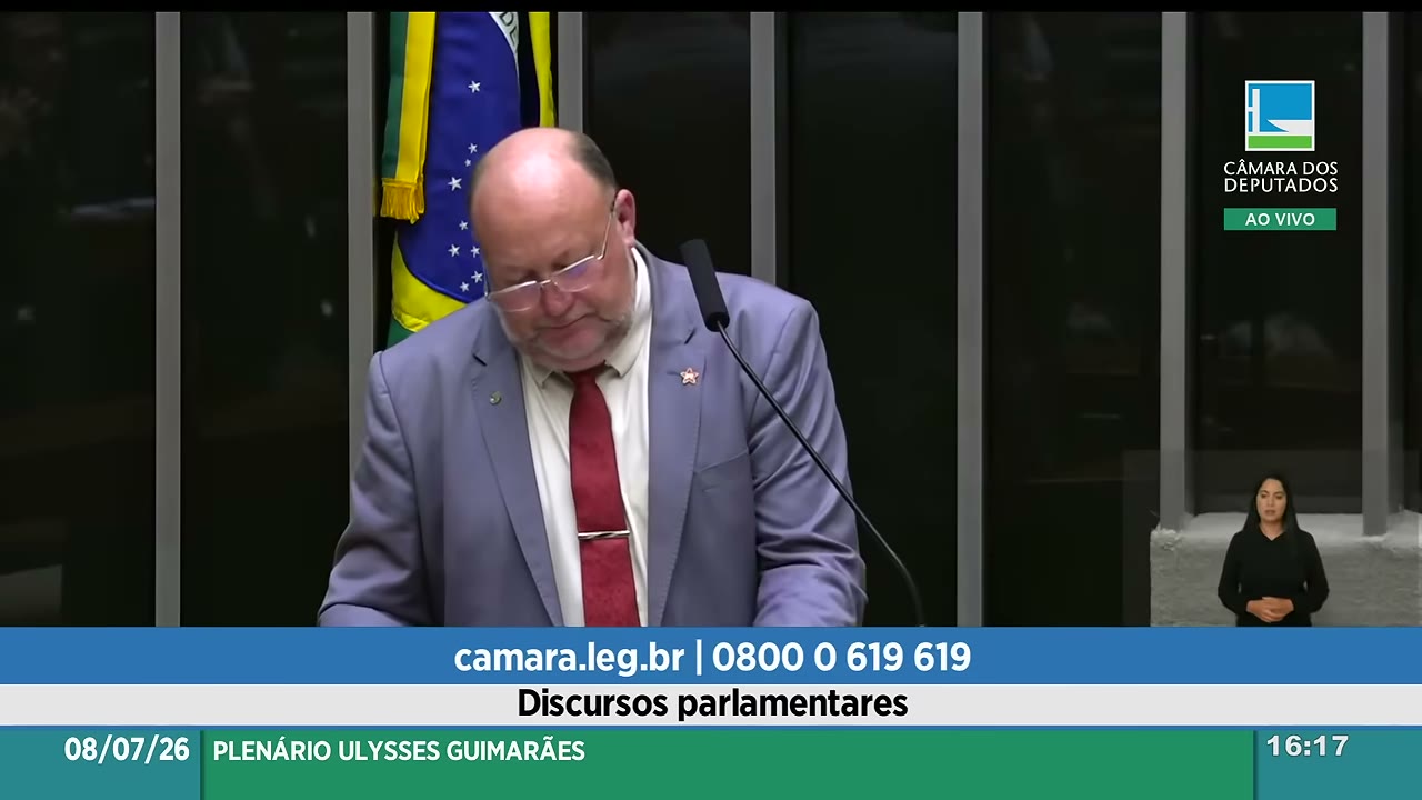 Vídeo do evento em 2:02:04