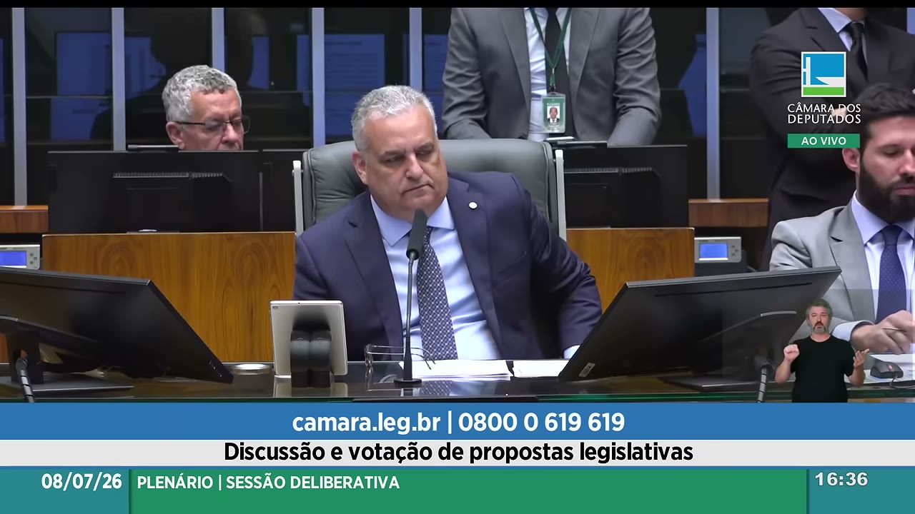 Vídeo do evento em 2:21:04