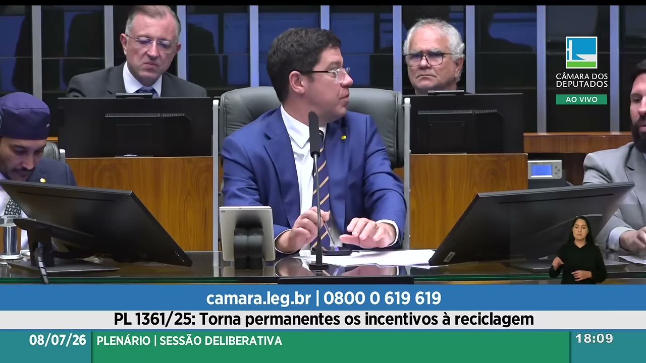 Vídeo do evento em 3:54:49