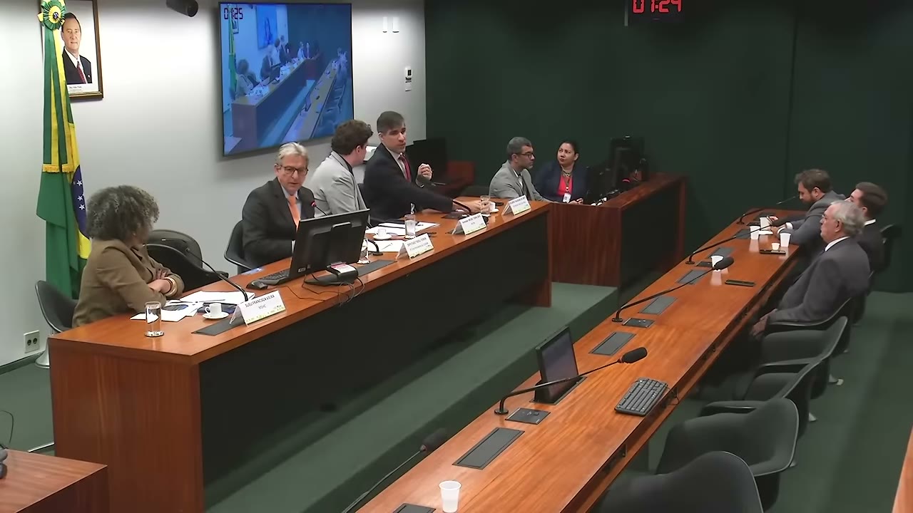 Vídeo do evento em 56:04