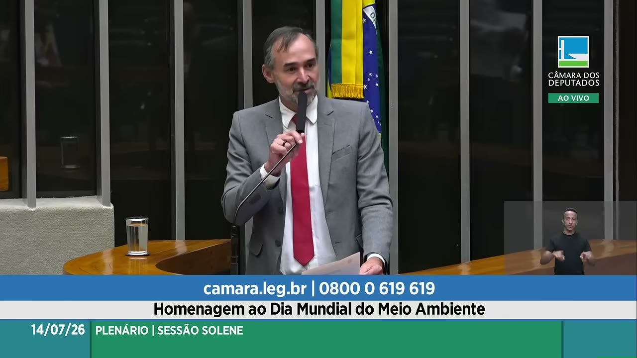 Vídeo do evento em 47:00