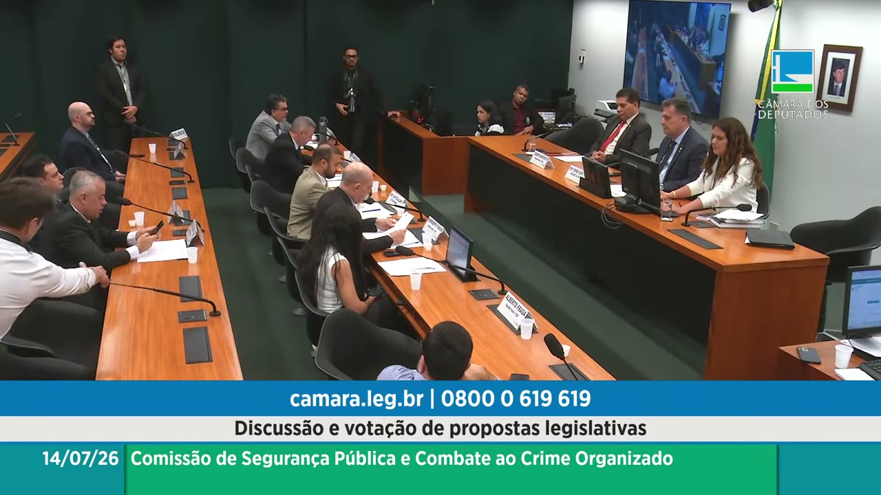Vídeo do evento em 1:23:36