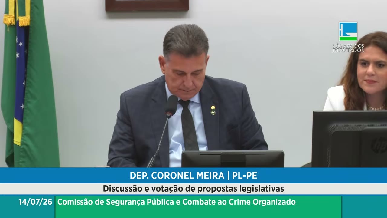 Vídeo do evento em 1:45:37