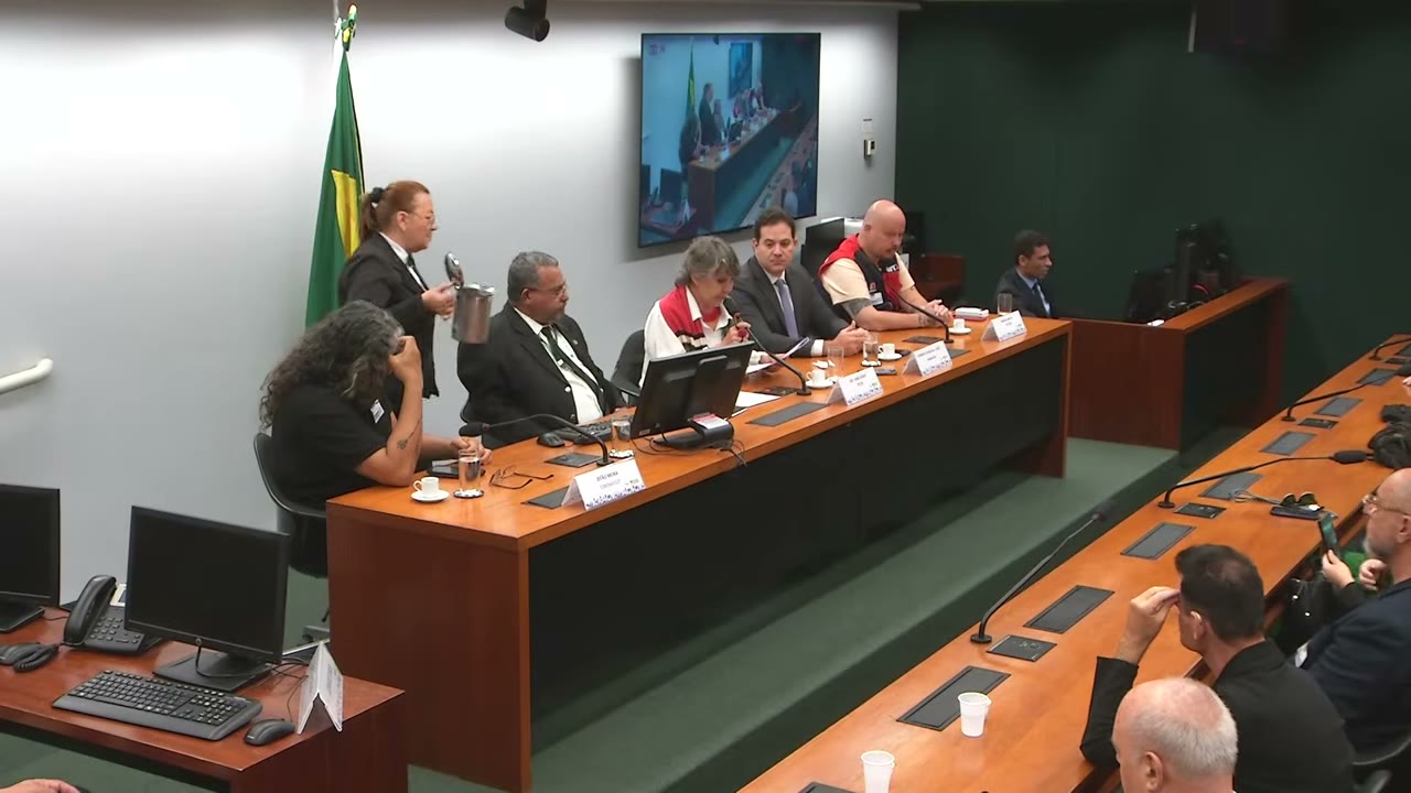 Vídeo do evento em 15:23