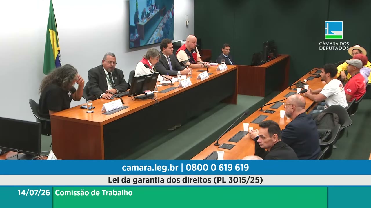 Vídeo do evento em 1:04:26