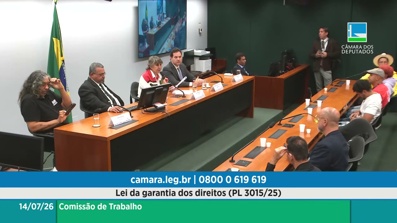 Vídeo do evento em 1:23:15