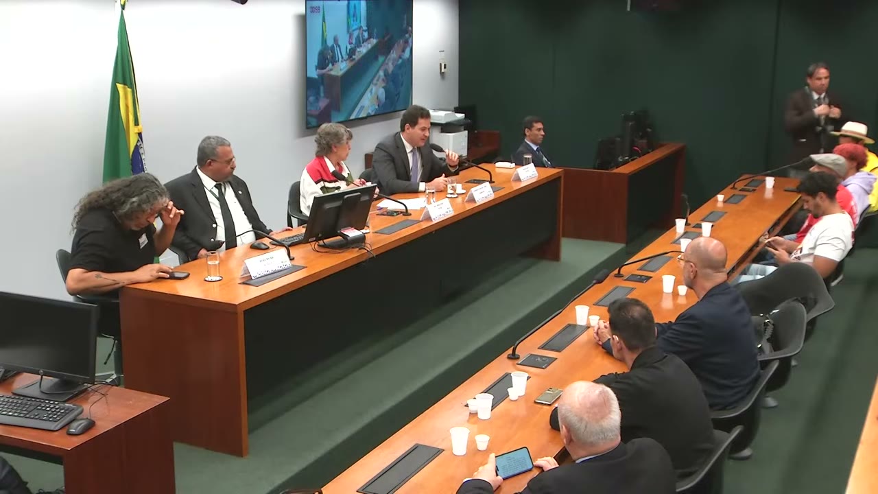 Vídeo do evento em 1:25:41