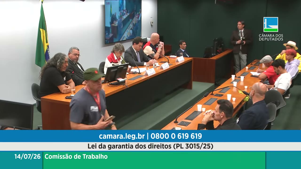 Vídeo do evento em 1:28:44