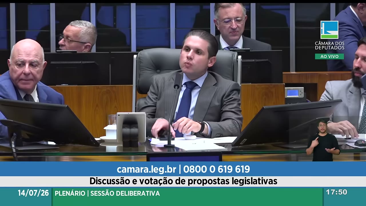 Vídeo do evento em 1:56:38