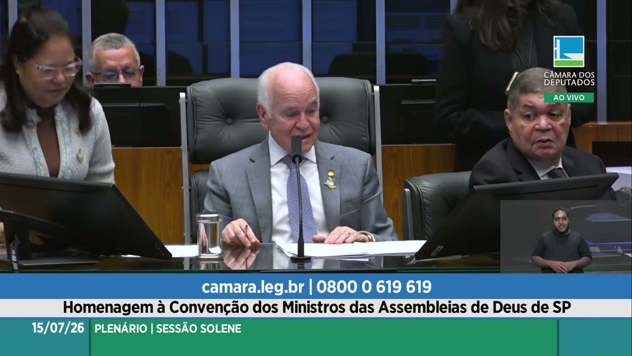 Vídeo do evento em 1:42:17