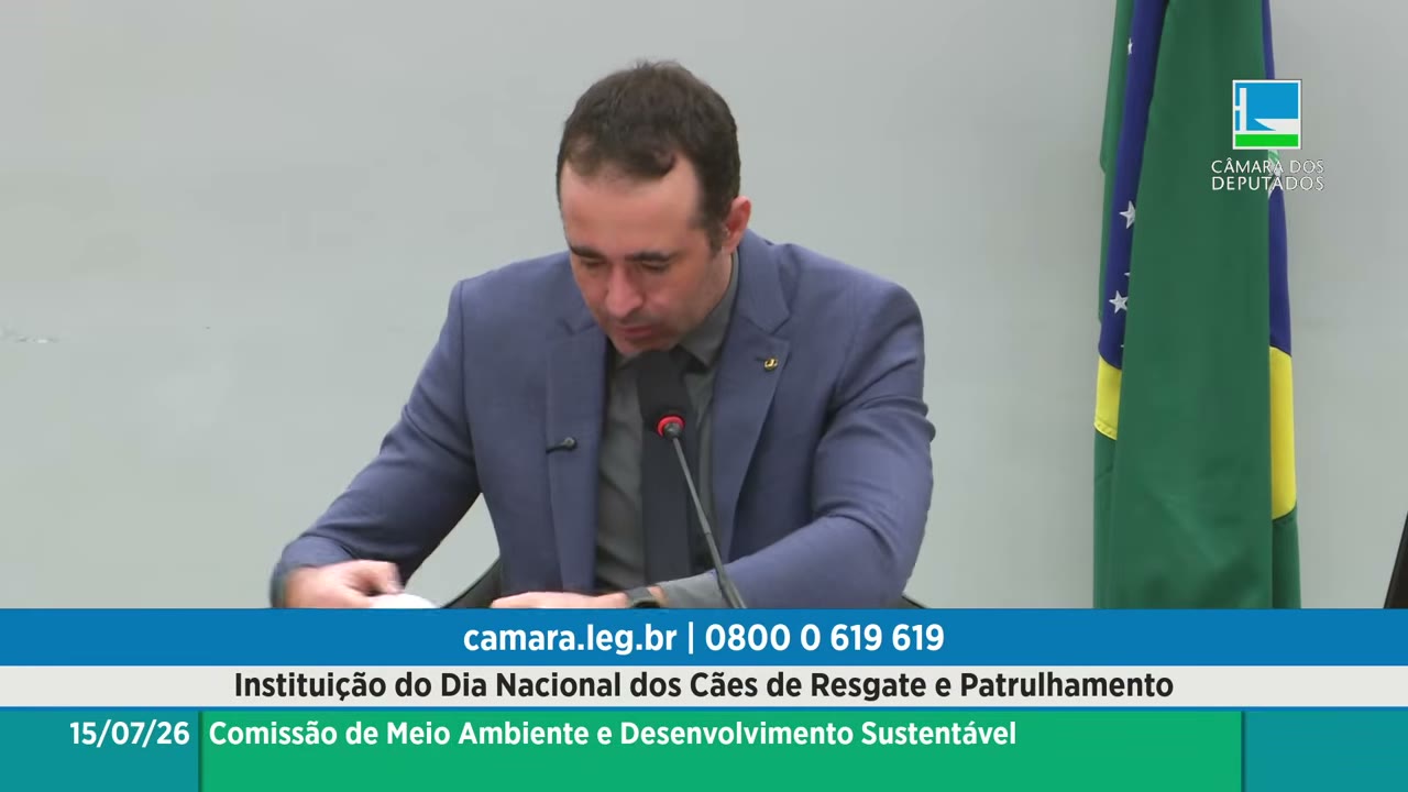 Vídeo do evento em 1:23:56