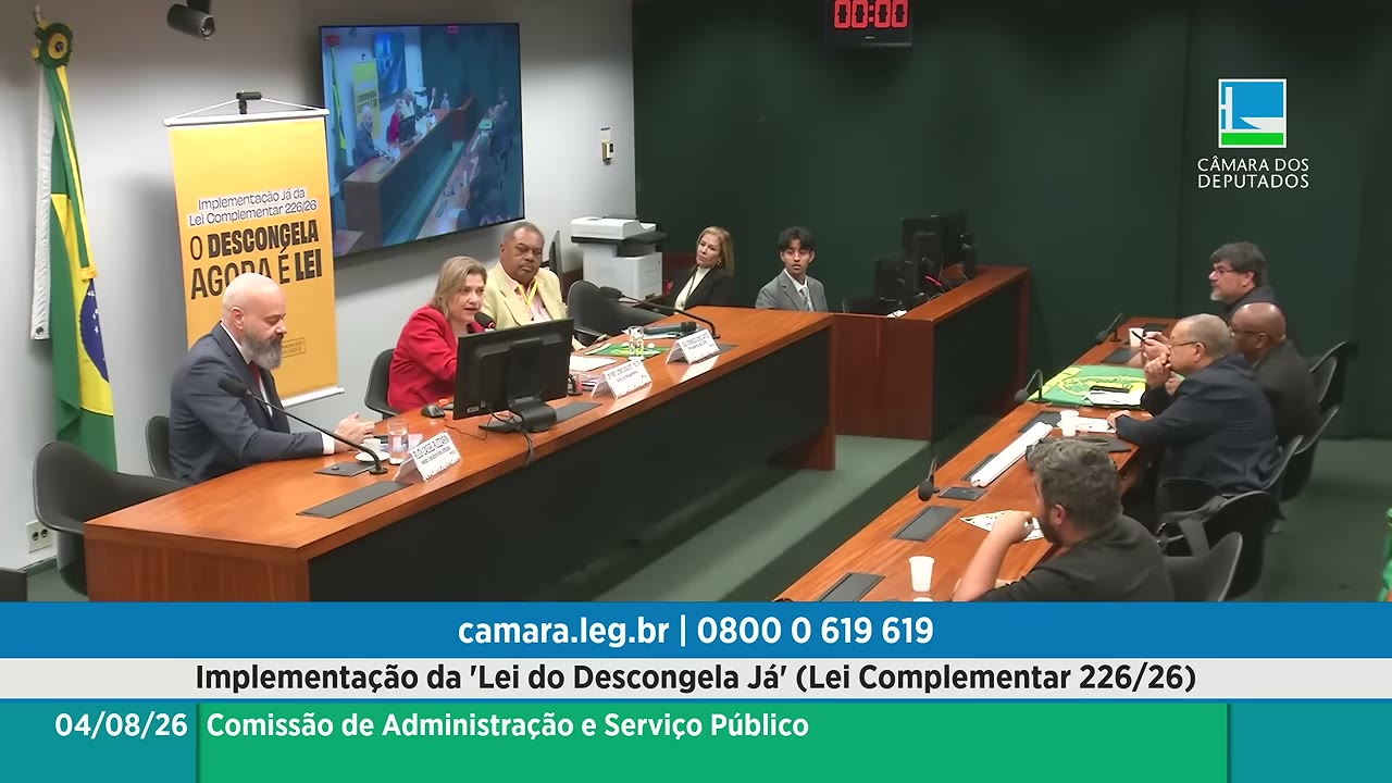 Vídeo do evento em 1:12:43
