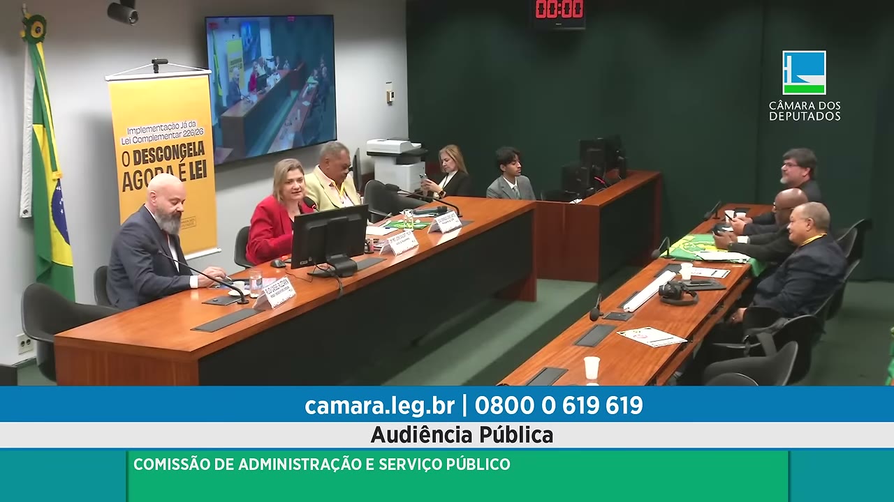 Vídeo do evento em 1:14:56