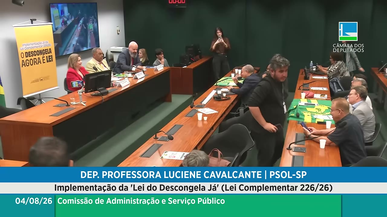 Vídeo do evento em 1:43:36