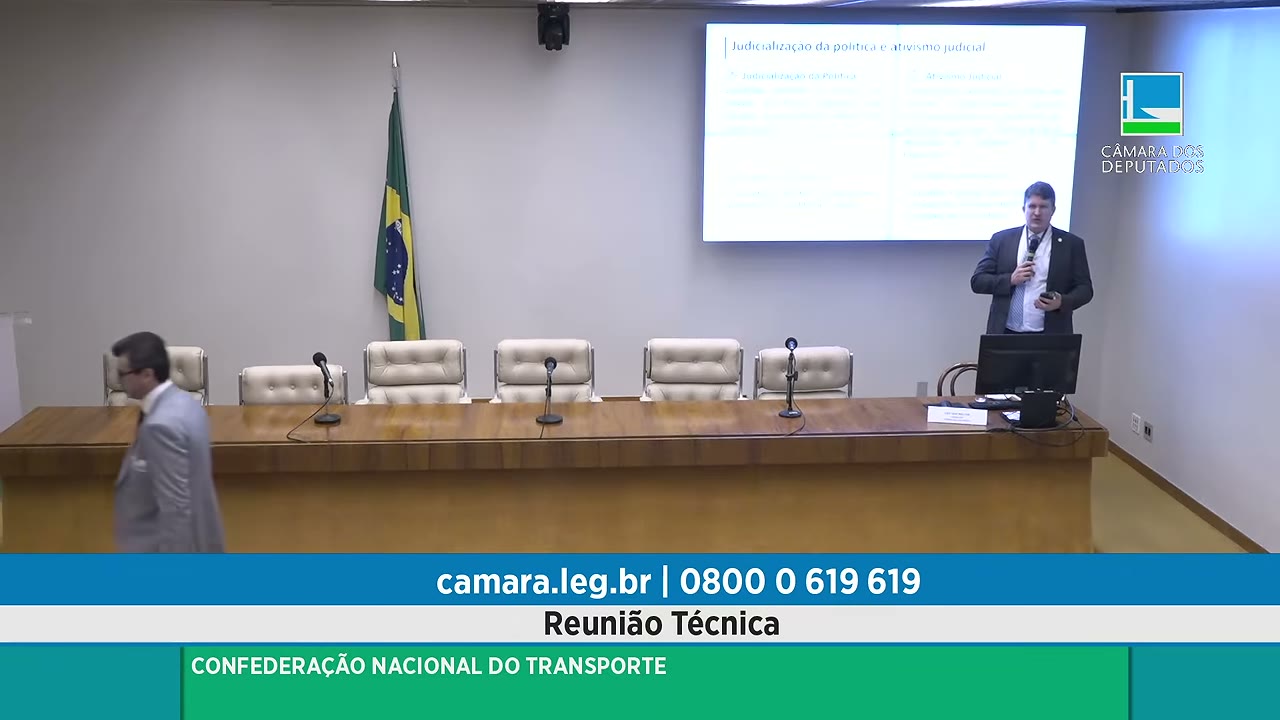 Vídeo do evento em 1:17:55