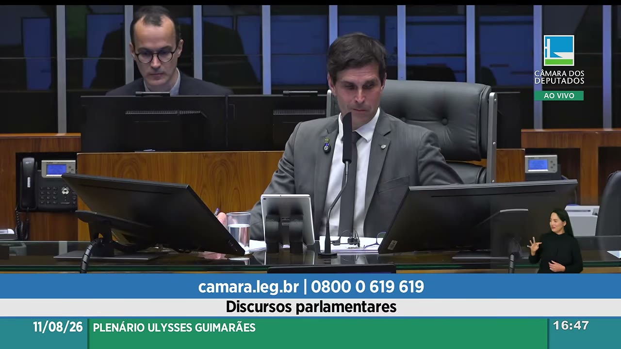 Vídeo do evento em 1:15:24