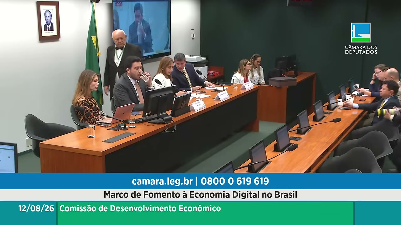 Vídeo do evento em 53:05
