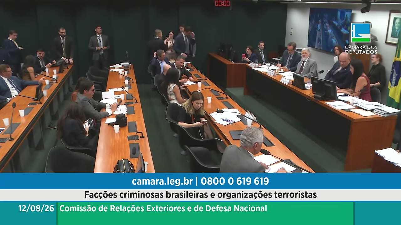 Vídeo do evento em 2:04:17