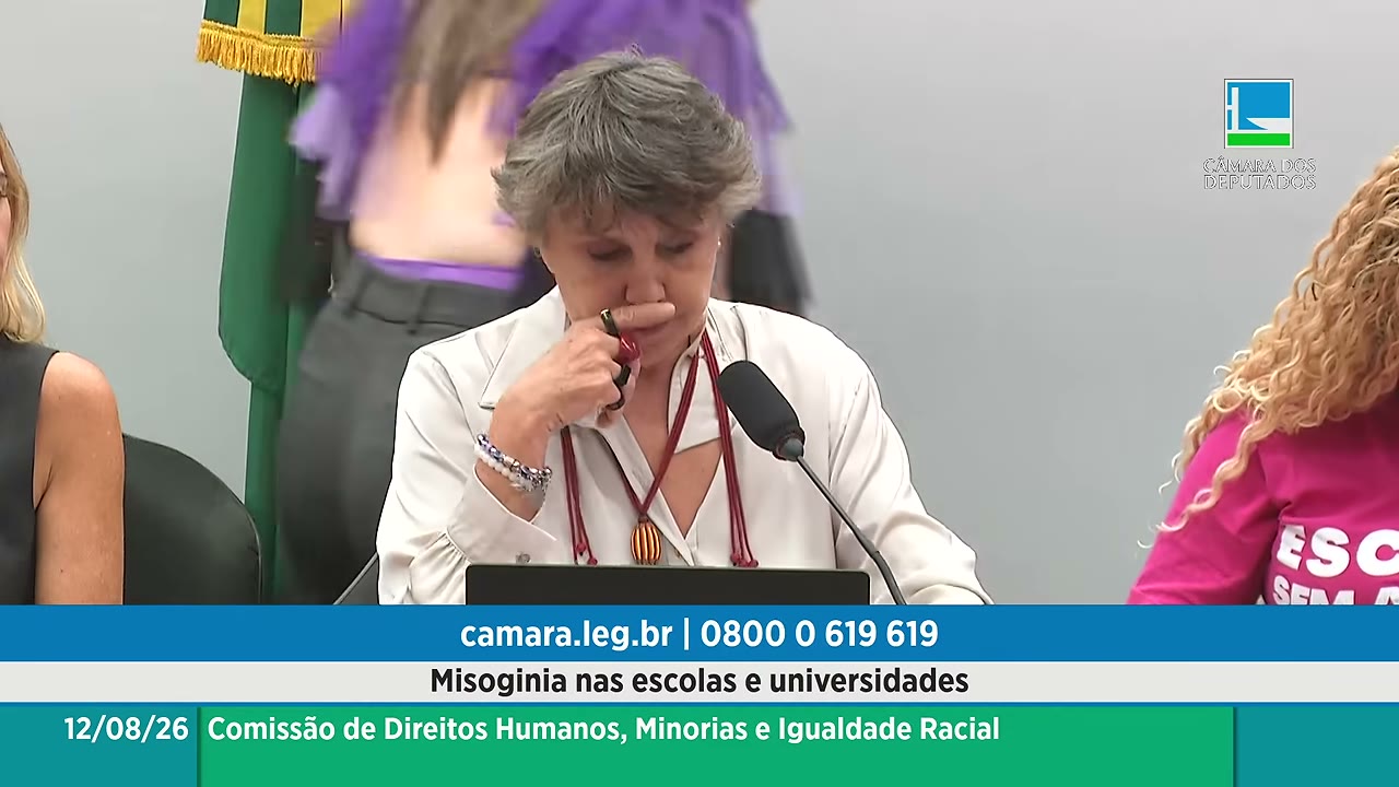 Vídeo do evento em 1:43:41