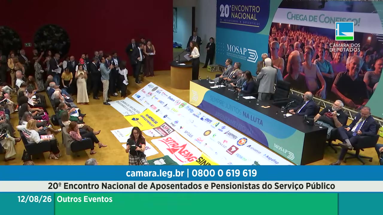 Vídeo do evento em 1:02:43