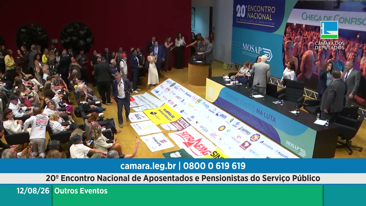 Vídeo do evento em 1:44:43