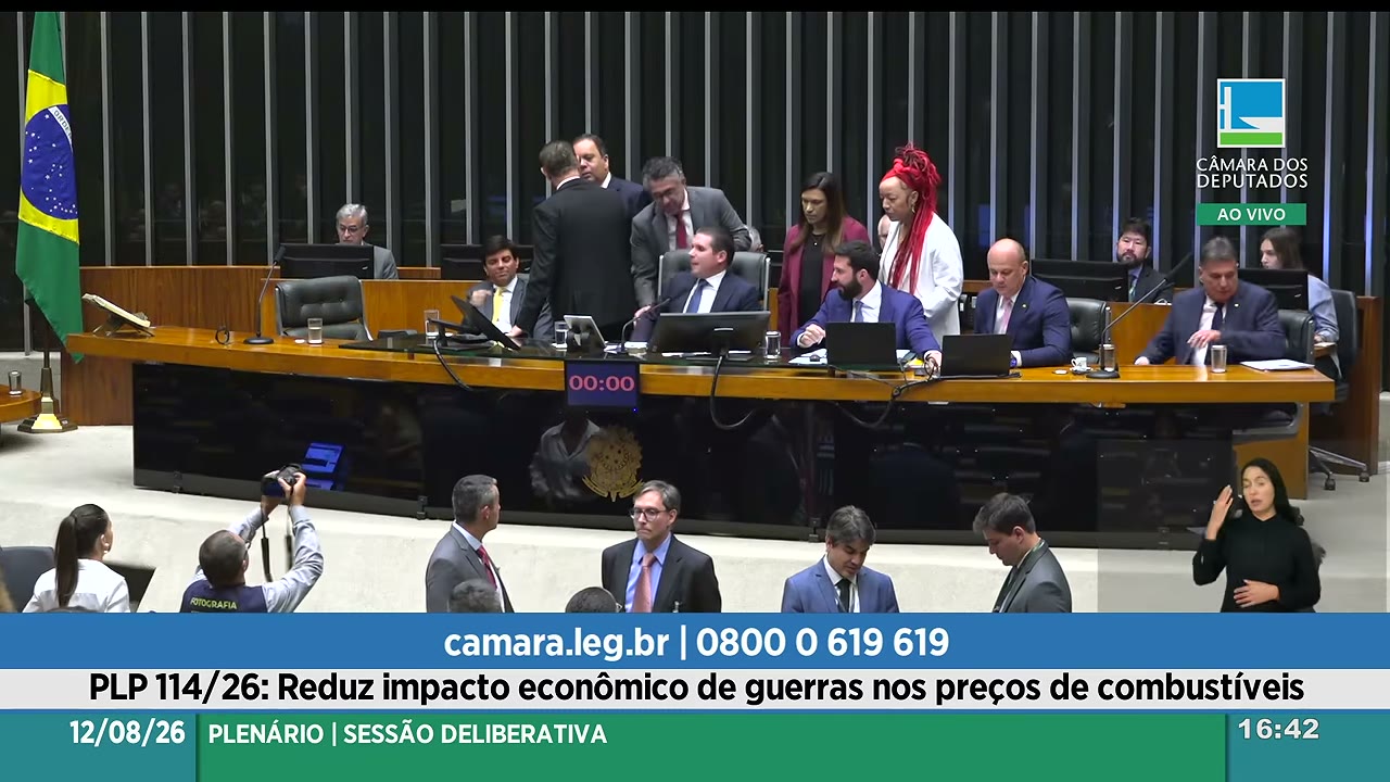 Vídeo do evento em 1:43:02