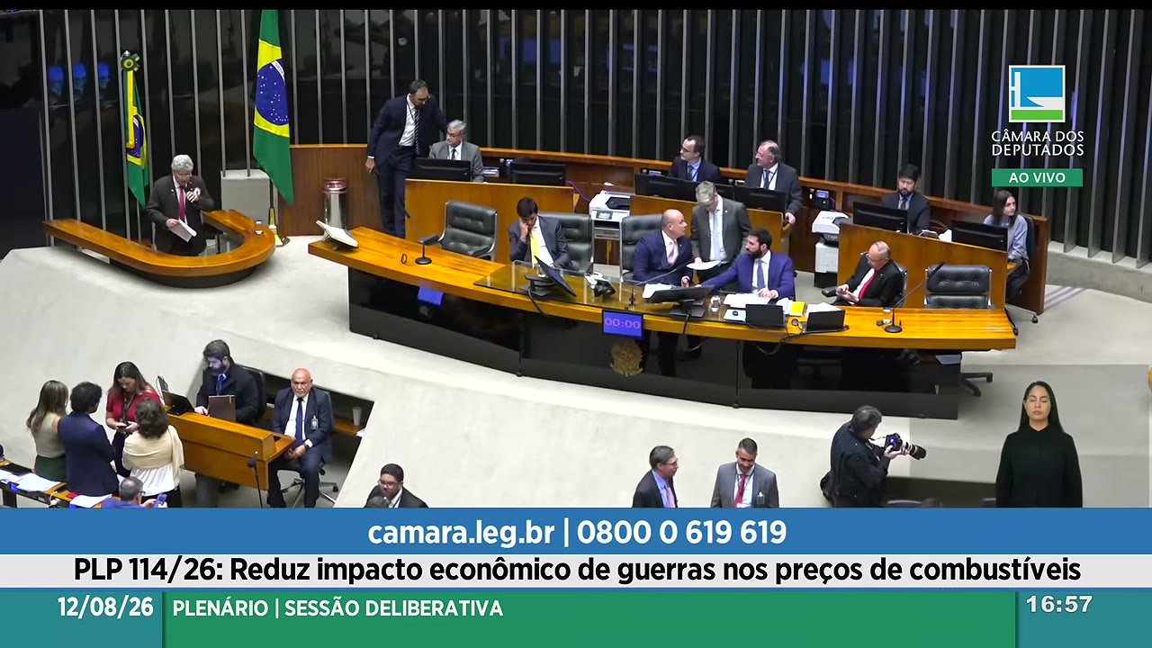 Vídeo do evento em 1:57:56
