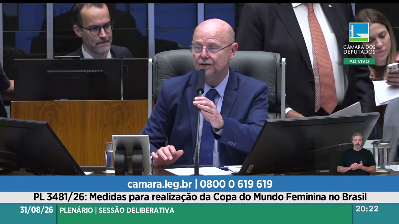 Vídeo do evento em 1:06:49