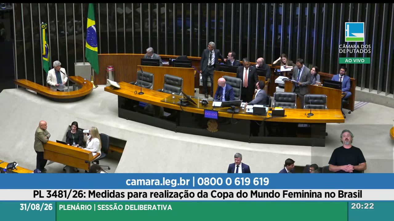 Vídeo do evento em 1:07:23