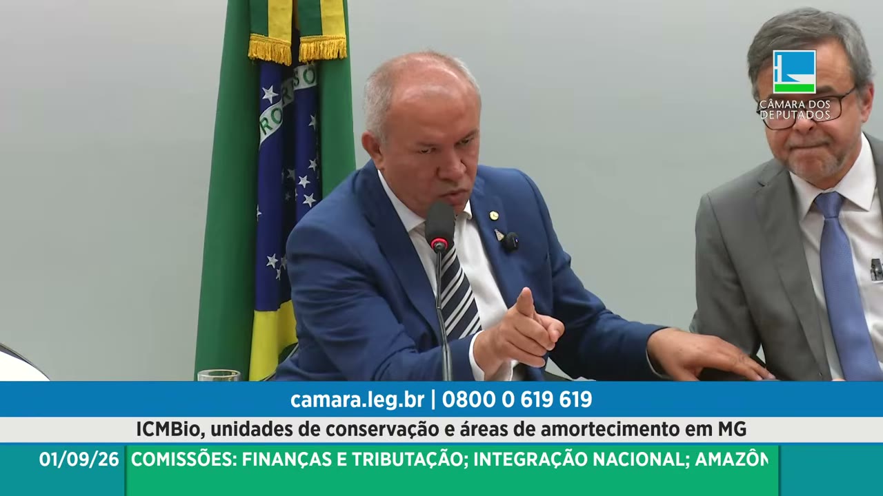 Vídeo do evento em 1:04:47
