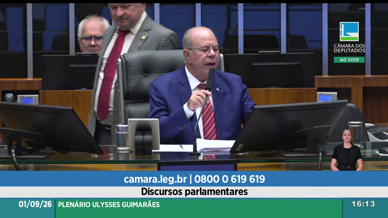 Vídeo do evento em 1:06:51
