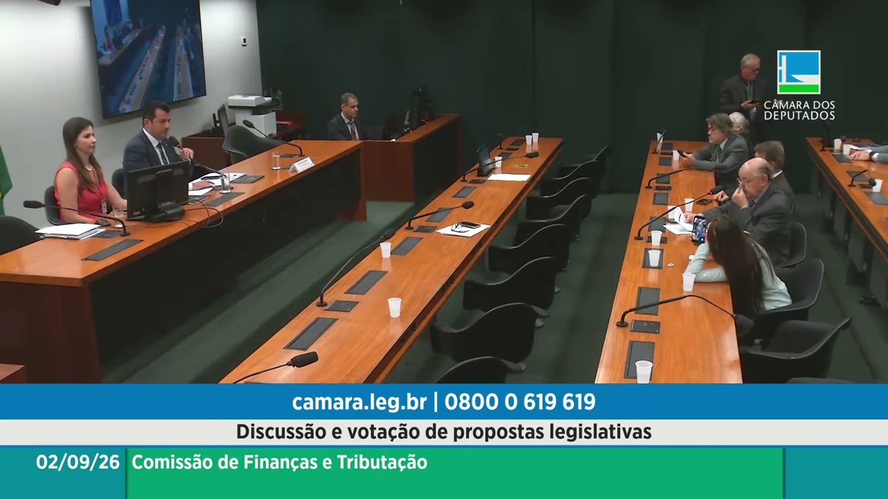 Vídeo do evento em 1:03:31