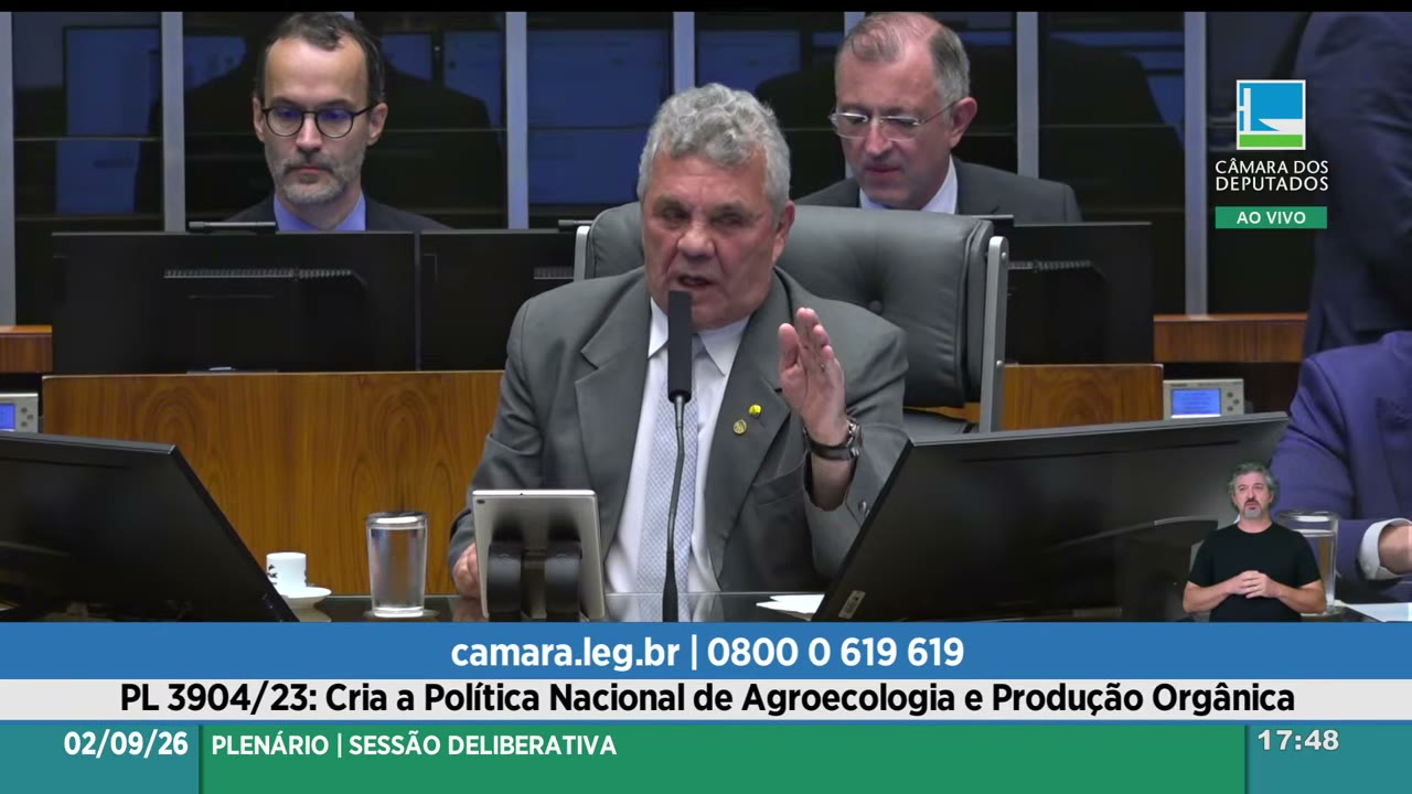 Vídeo do evento em 2:44:07