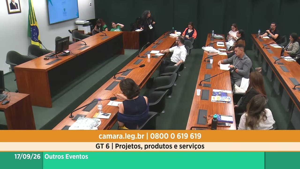 Vídeo do evento em 1:04:00