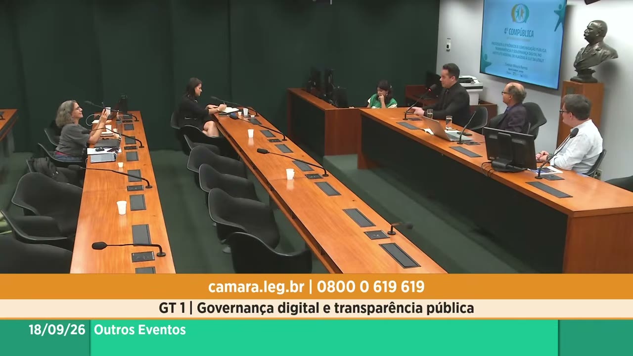 Vídeo do evento em 1:00:53