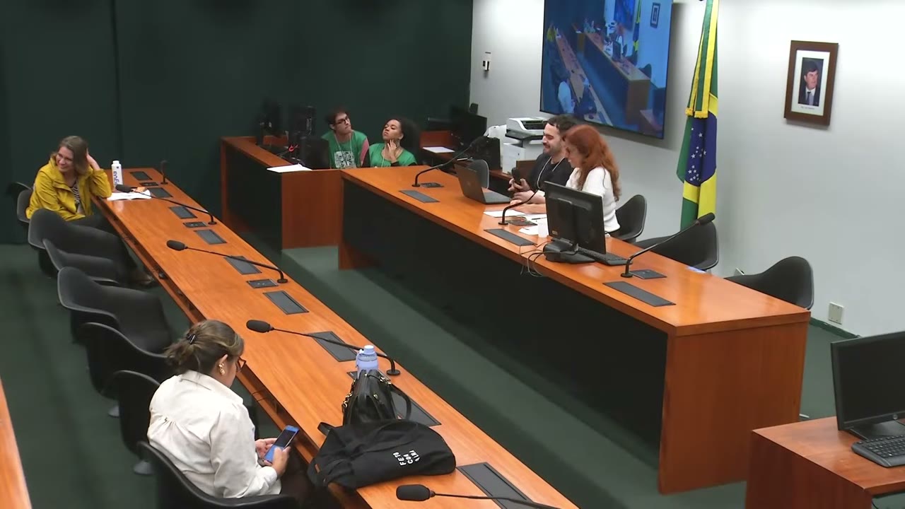 Vídeo do evento em 2:05:16