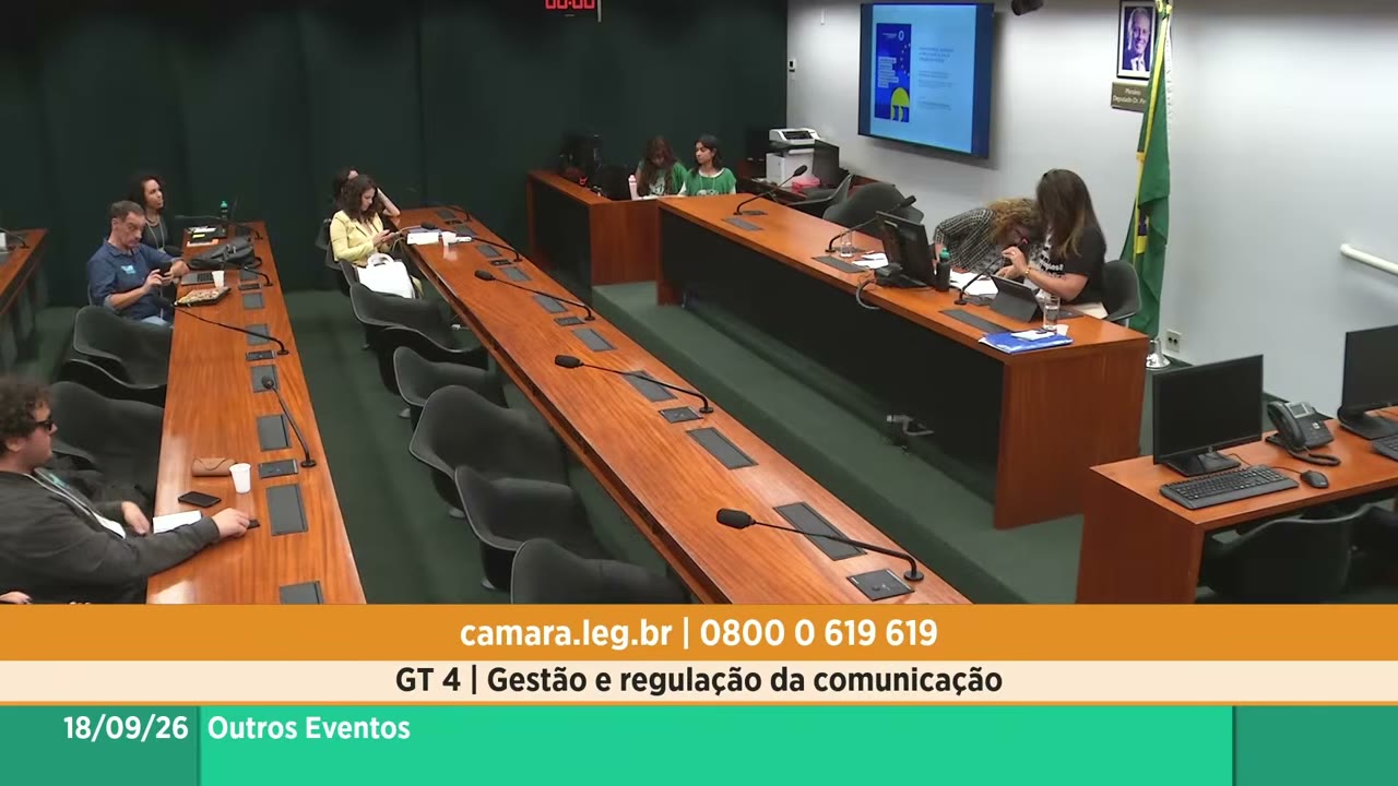 Vídeo do evento em 1:05:00