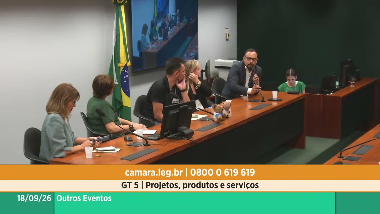 Vídeo do evento em 1:07:38